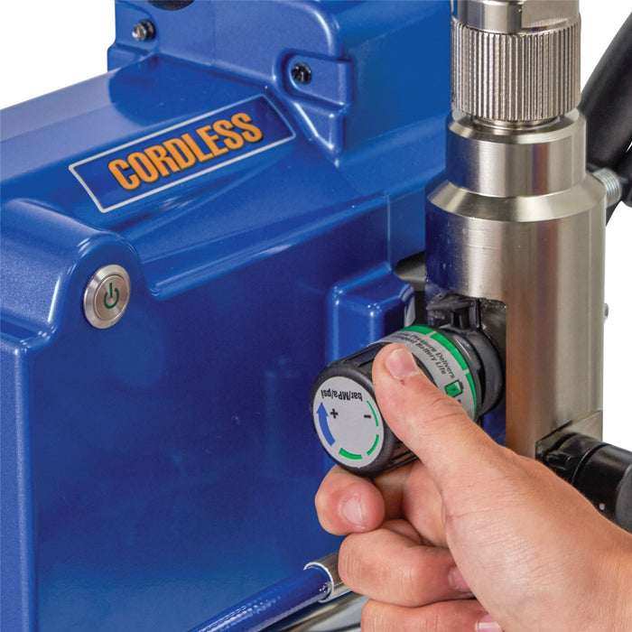 Graco 25T804 390 PC Cordless Airless Sprayer, Stand