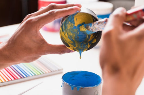 Leading Manufacturers Navigate Shifts in Global Paint Demand