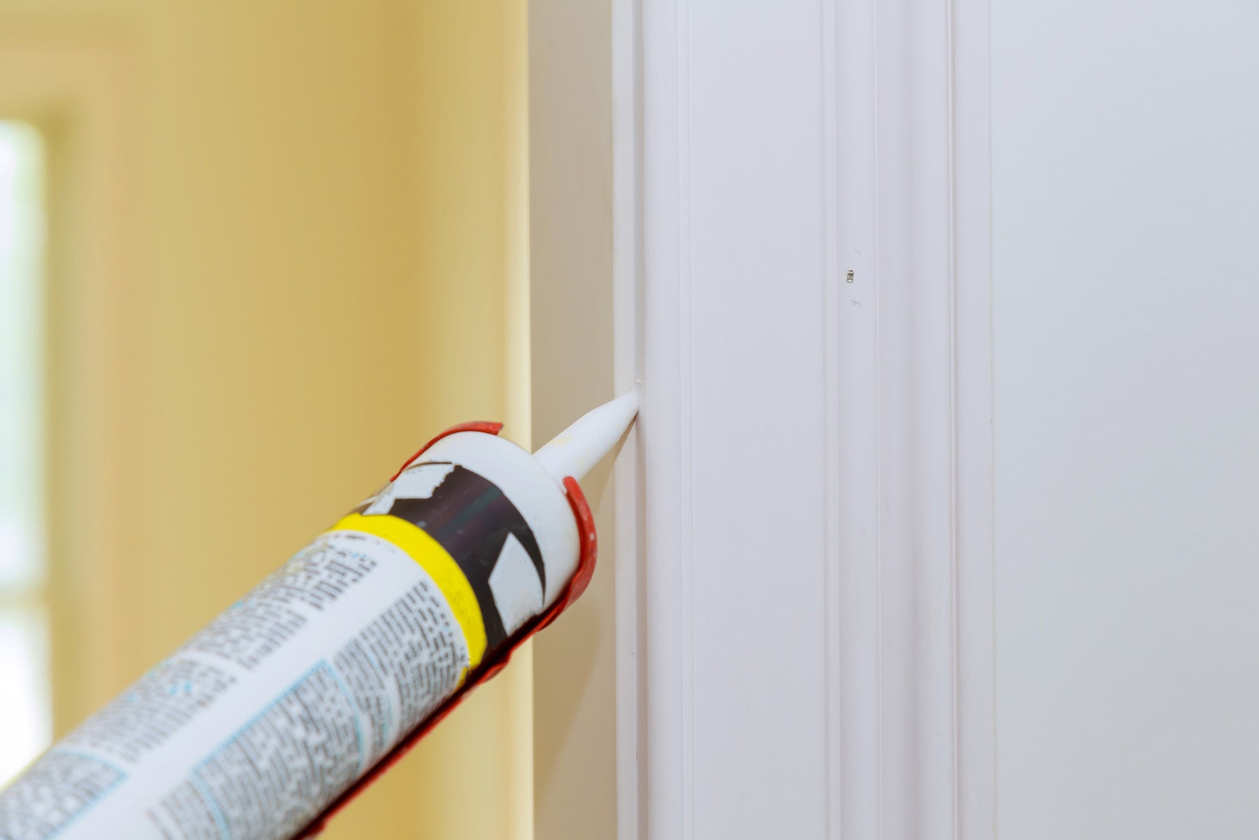 Exterior Caulking: Before or After Painting?