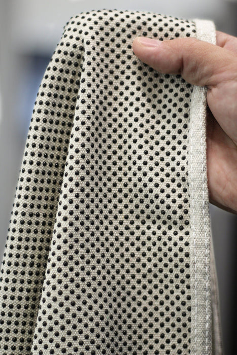 CoverGrip 005808 5' x 8' 8oz Non-Slip Safety Drop Cloth - close up 1
