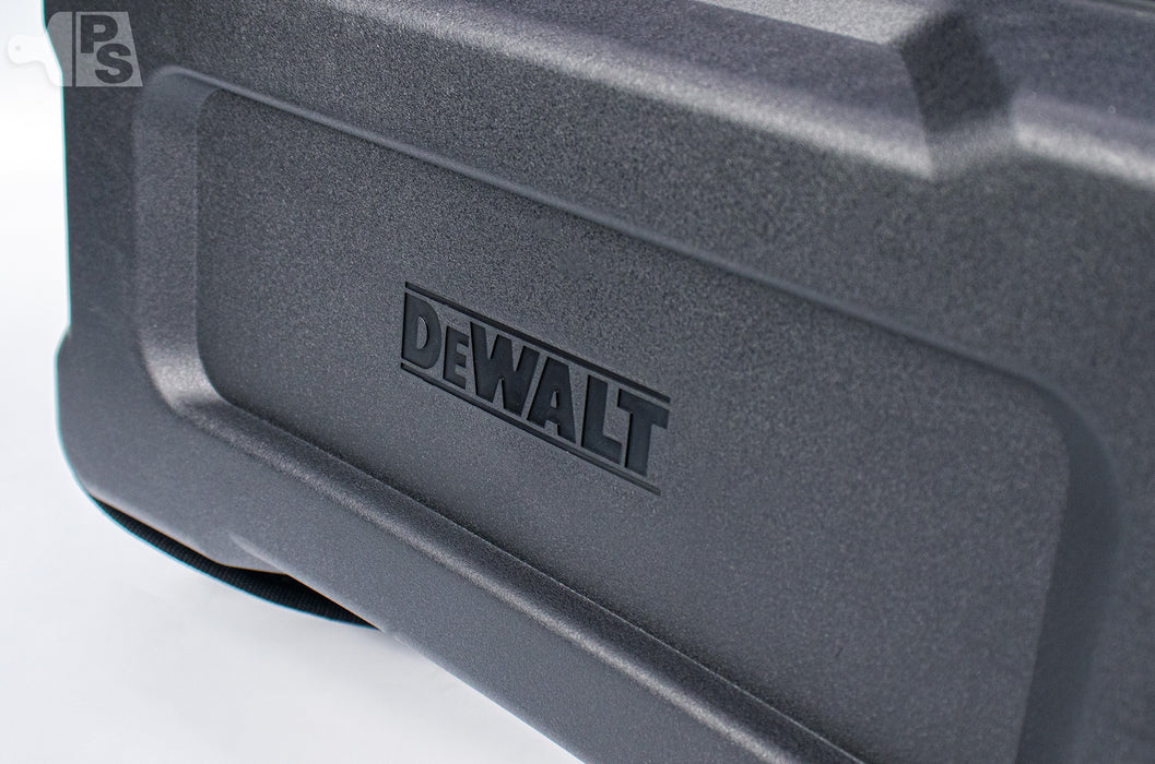 Dewalt DWST560102 Pro Backpack - close up 2